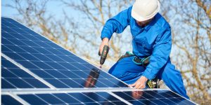 Installation Maintenance Panneaux Solaires Photovoltaïques à Pradinas